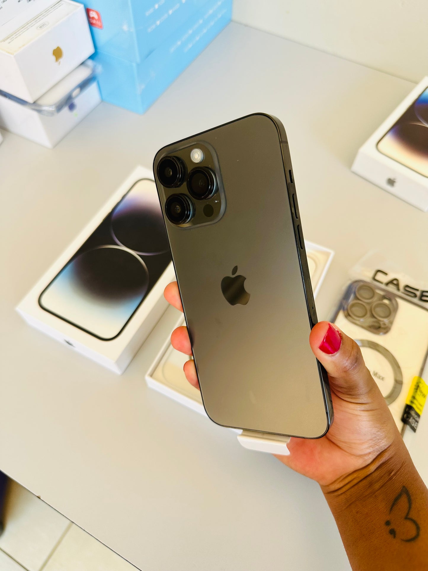 iPhone 14 Pro Max