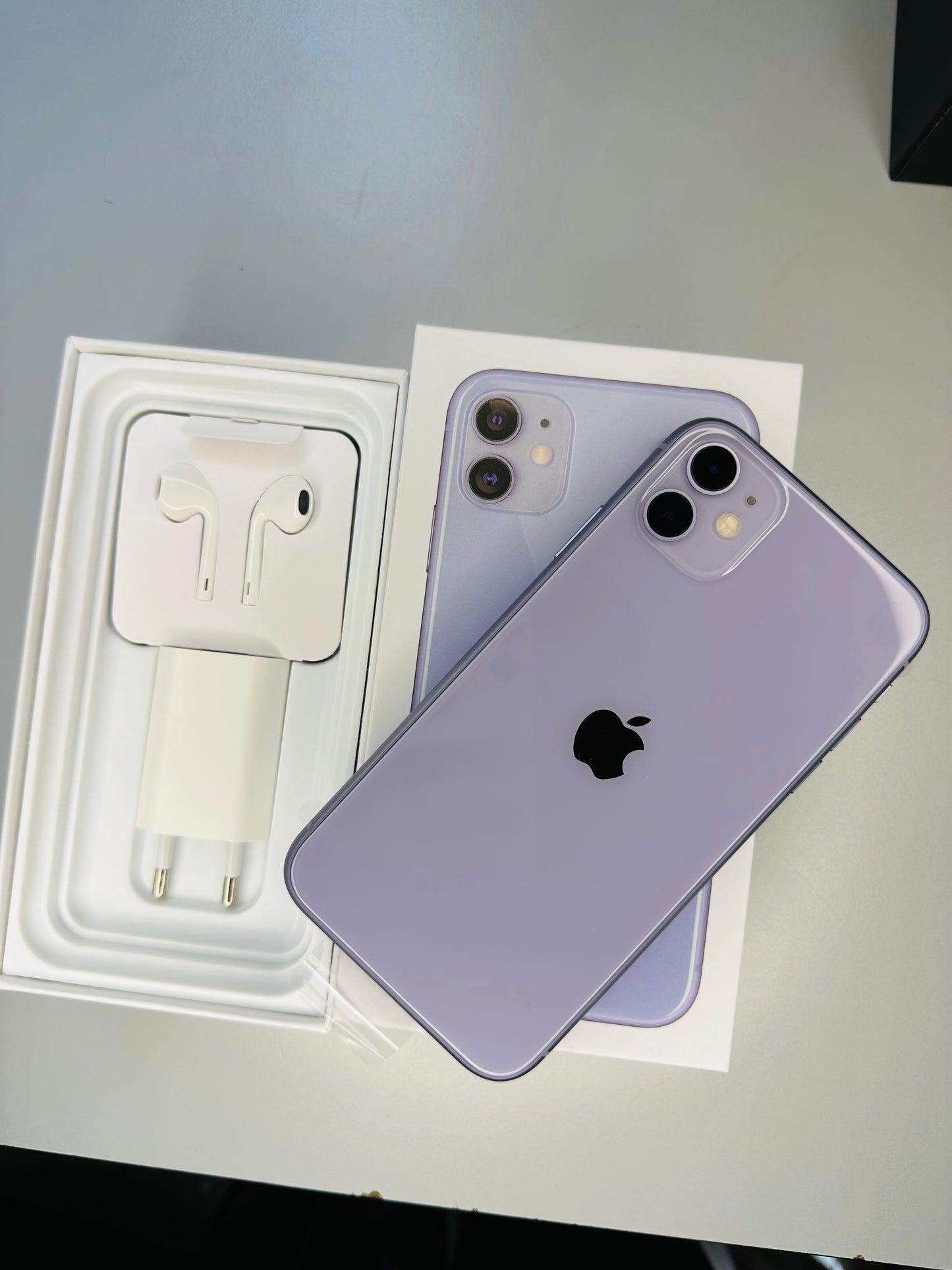 iPhone 11 64 GB